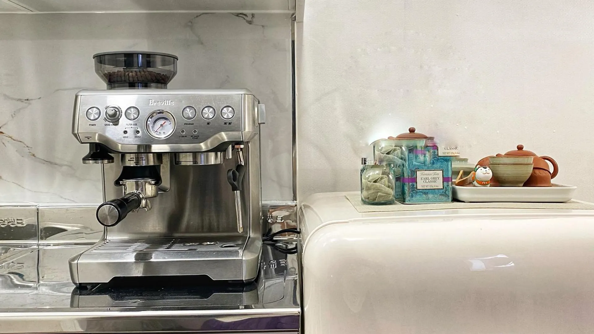 Roaster Block Apartment Seoul South Korea